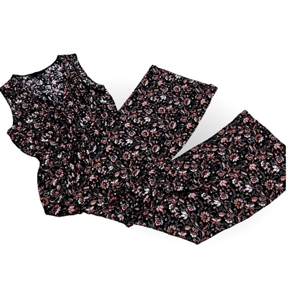 Sanctuary Black Floral Surplice Top Jumpsuit - Picture 1 of 9